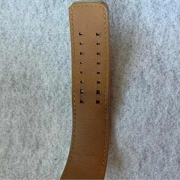 LOUIS VUITTON Cream Ivory Vernis Patent Leather WATCH BAND NO Metal Buckle - Picture 3 of 14